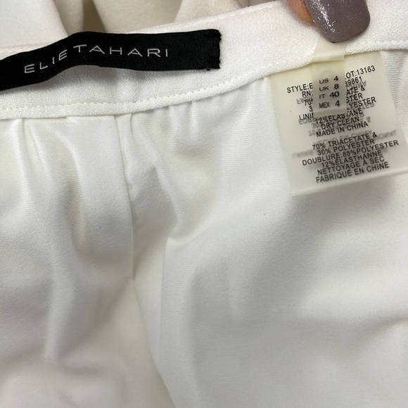 Elie Tahari - Picture 9 of 9